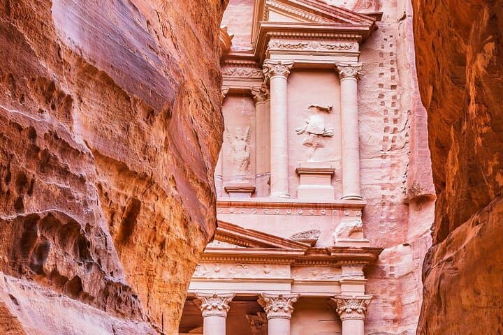 8-Day Yoga Journey in Jordan: Wadi Rum, Petra, Red Sea & Dead Sea Retreat photo 4