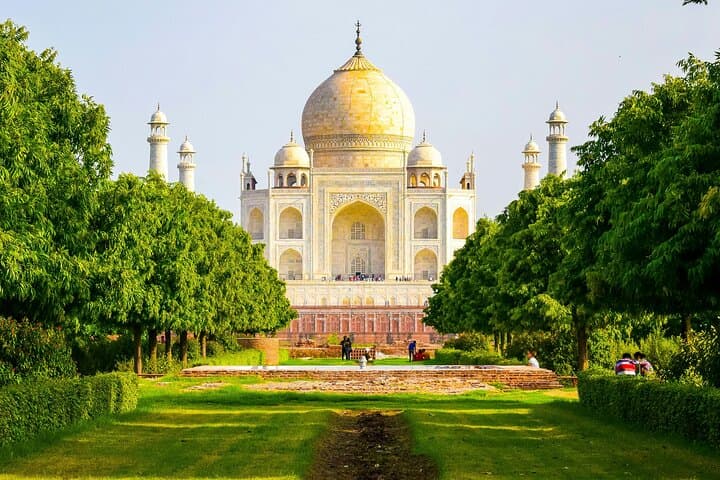 3-Day Jaipur, Ranthambore Safari & Agra Taj Mahal Tour: Royal Cities and Tiger Country
