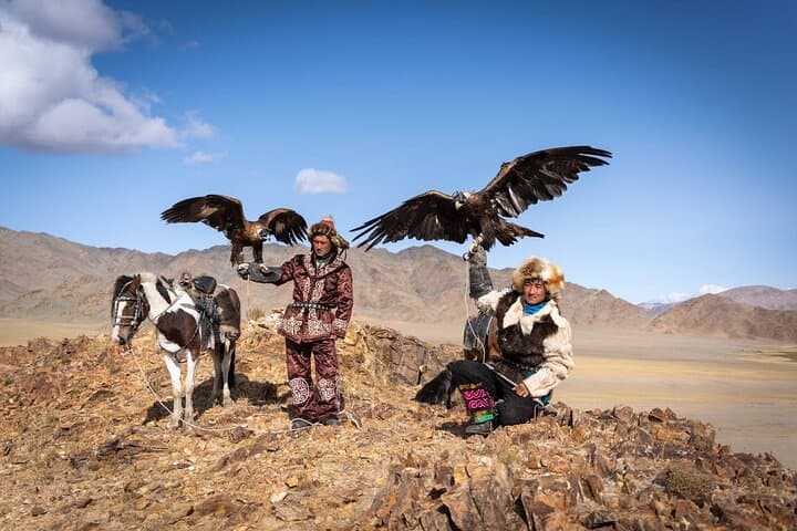 Golden Eagle Festival Bayan-Olgii Mongolia: Kazakh Eagle Hunters Tour photo 2