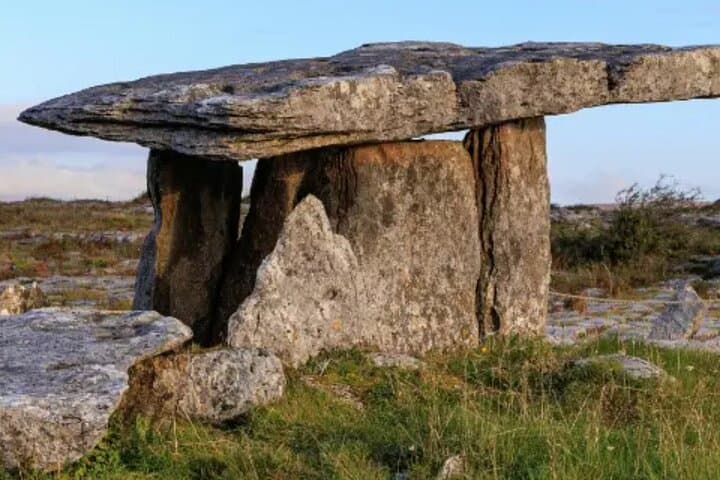 Cliffs of Moher Adventure Tour: Coastal Walks, Wildlife & Visitor Tips photo 3