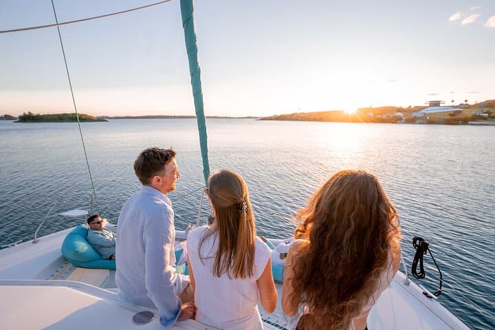 Private Sunset Catamaran Charter on Elusive — Bermuda's Twilight Cruise photo 2