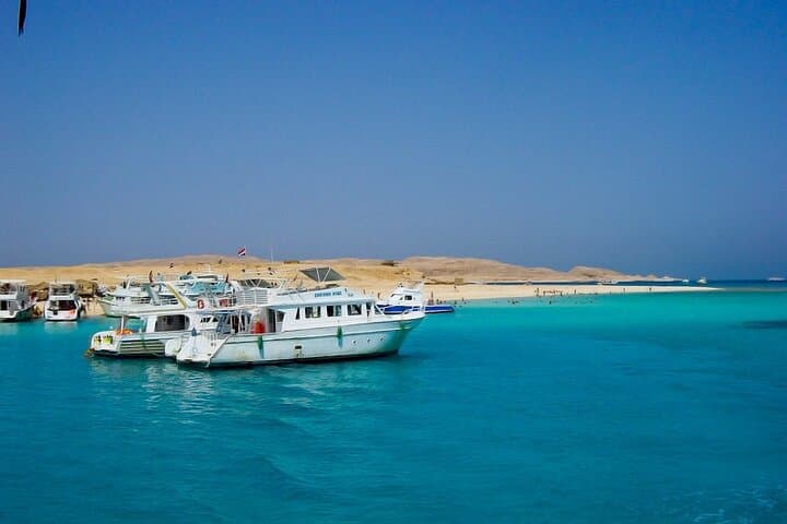 Intro Scuba Diving in Hurghada: 2 Short Dives with Lunch on the Red Sea photo 6