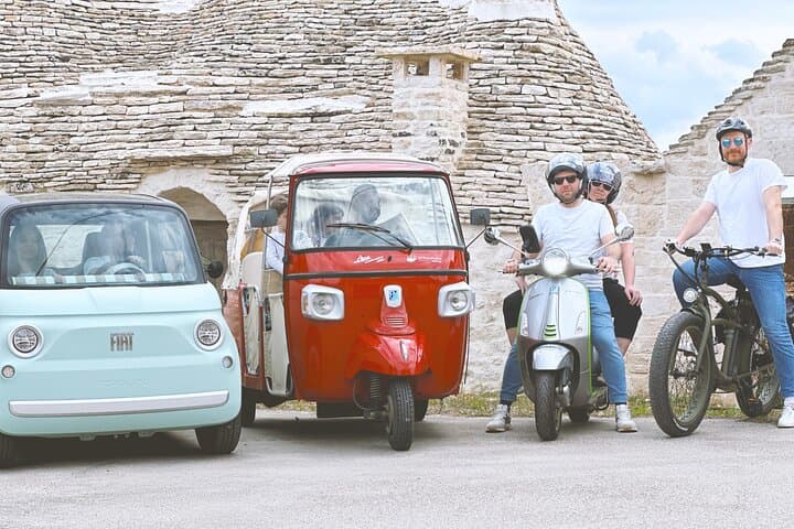 Calessino & e‑Vespa Audio Tour of Alberobello’s Trulli photo 1