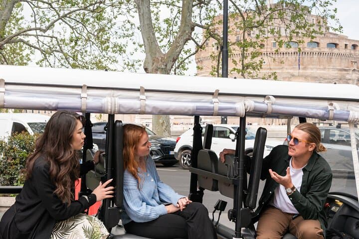 Rome Golf Cart Tour: Hidden Gems and Iconic Views in 2.5 Hours photo 3