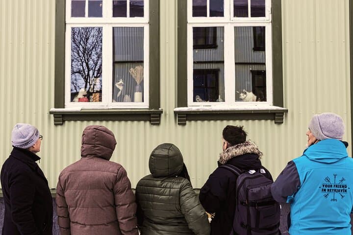 Reykjavik CatWalk: Self-Guided Feline Art & Café Walking Tour photo 3