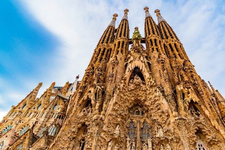 family-friendly-sagrada-familia-tour-barcelona photo 3