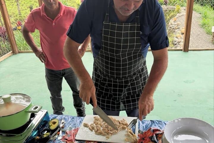 Farm-to-Table Cooking Class at Arenal Volcano — La Fortuna Experience photo 6