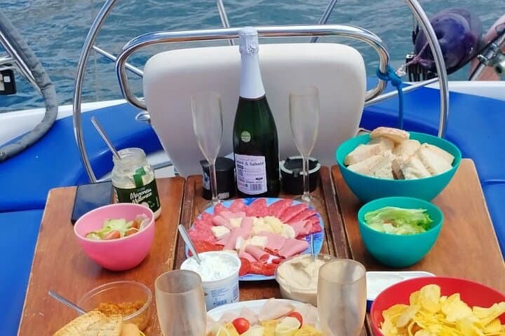 Shared Sailing Tour to See Pilot Whales off Tenerife — 3-Hour Sailing and Snorkel photo 3