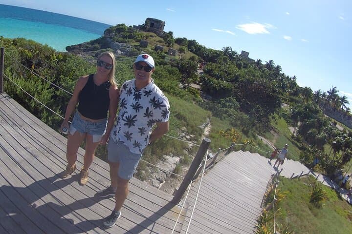 Glide Through Tulum: E‑Scooter to The Jaguar Park, Ruins & Beach photo 4