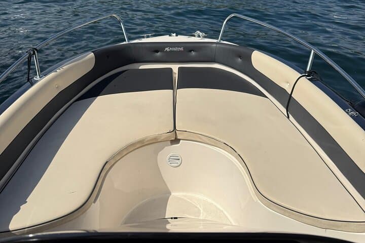 Self-Drive Boat Hire on Lake Como — 40HP No-License Rentals from Como photo 4
