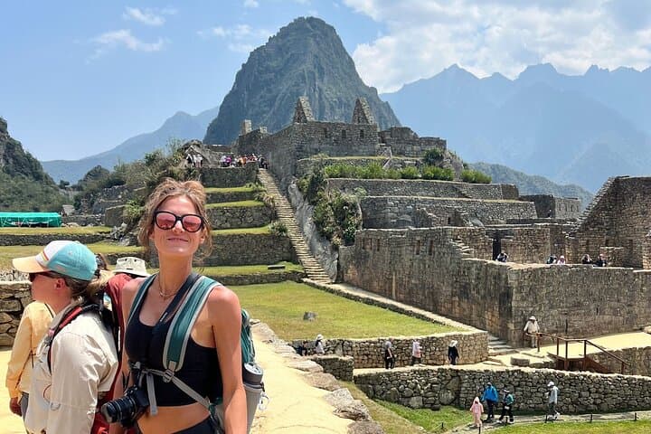 Cusco Sacred Valley, Machu Picchu & Rainbow Mountain — 4-Day Private Tour
