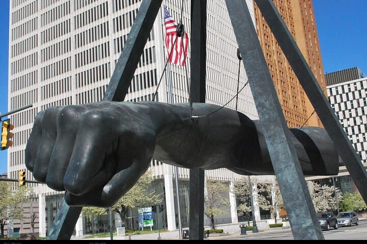 Chauffeured Historic Tour of Detroit — Flexible Private City Experience photo 4