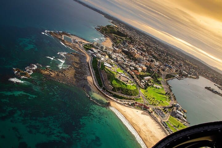 Newcastle Helicopter Tour: 30-Minute Scenic Flight Over Coast & City