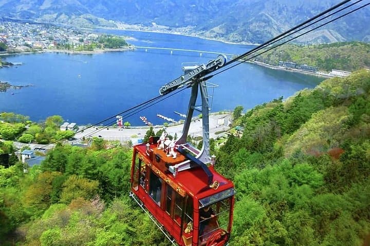 Mount Fuji Day Tour: Oshino Hakkai, Kawaguchiko Cable Car & Matcha Ceremony