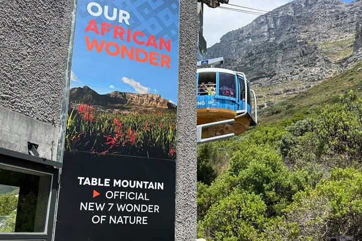 Table Mountain Tour from Cape Town — Bo-Kaap, Cable Car & Signal Hill photo 2