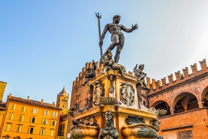 Florence to Milan Transfer Tour: Stops in Bologna, Modena & Parma photo 4