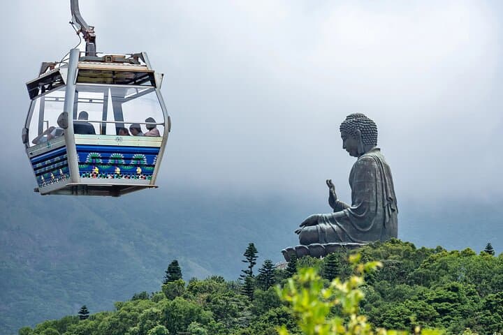 Ngong Ping 360 Cable Car: Crystal Cabin Over Lantau's Peaks
