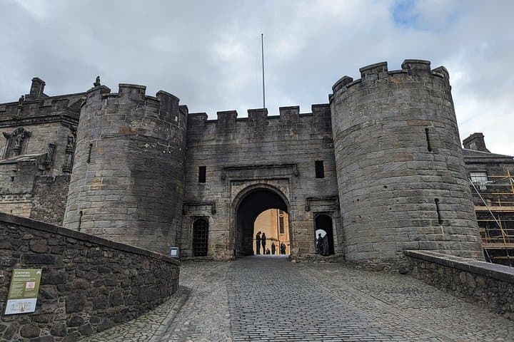 Stirling Castle, Lindores Distillery & St Andrews Private Day Tour from Glasgow photo 3