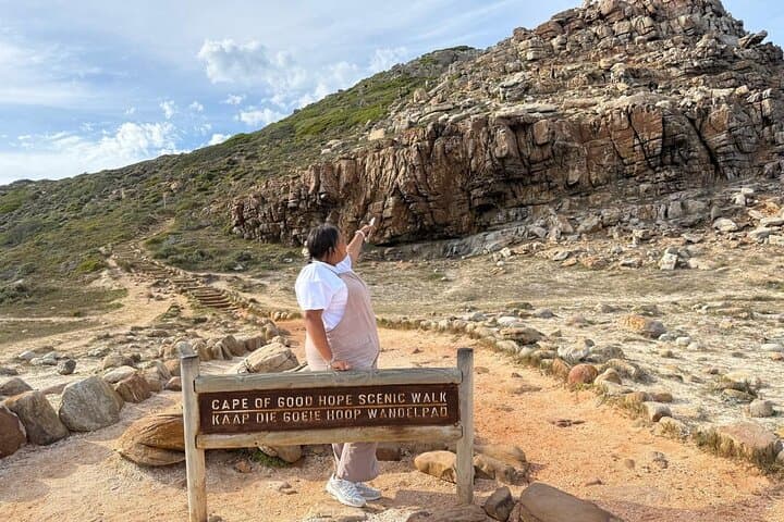 Cape Peninsula Private Full-Day: Bo-Kaap, Seal Cruise, Penguins & Cape Point photo 5