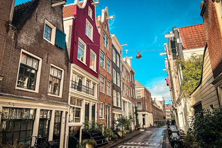 Humans of Amsterdam: Meet Locals on a 4-Hour Cultural Walking Tour photo 3