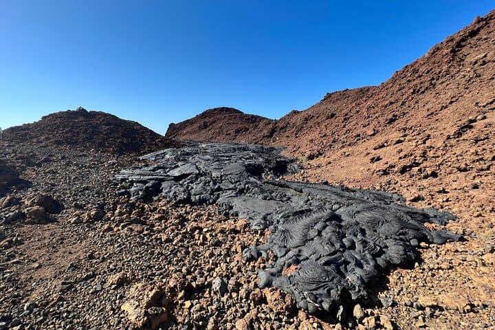 Bartolomé Island Yacht Adventure: Hike Pinnacle Rock & Snorkel with Galápagos Wildlife photo 6