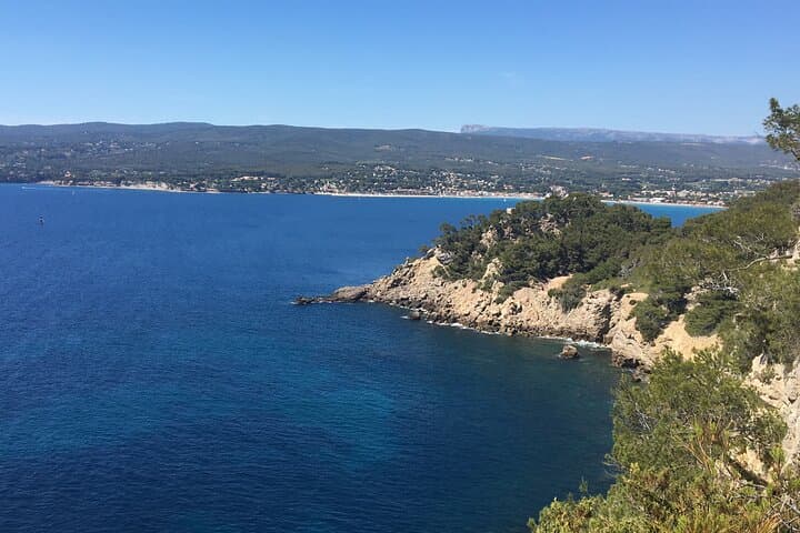 Authentic Tour to Discover La Ciotat: Cinema, Calanques & Mugel Creeks photo 3