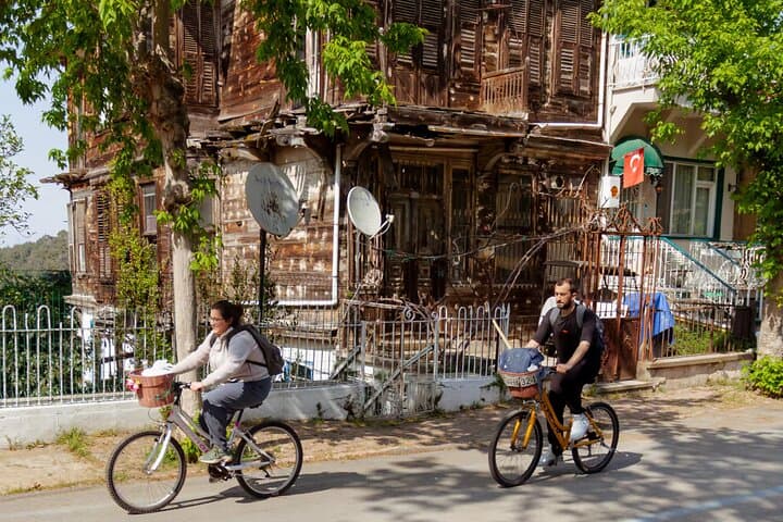 Cycling Büyükada: A Four-Hour Ride Through the Princes' Islands photo 5