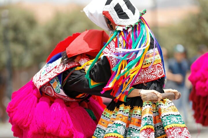 Cusco Half-Day City Tour: Sacsayhuamán, Qoricancha & Q’enqo