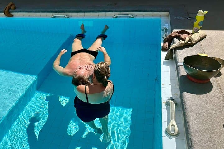 Watsu Floating Massage in Wailuku: Warm-Pool Water Shiatsu Experience photo 3