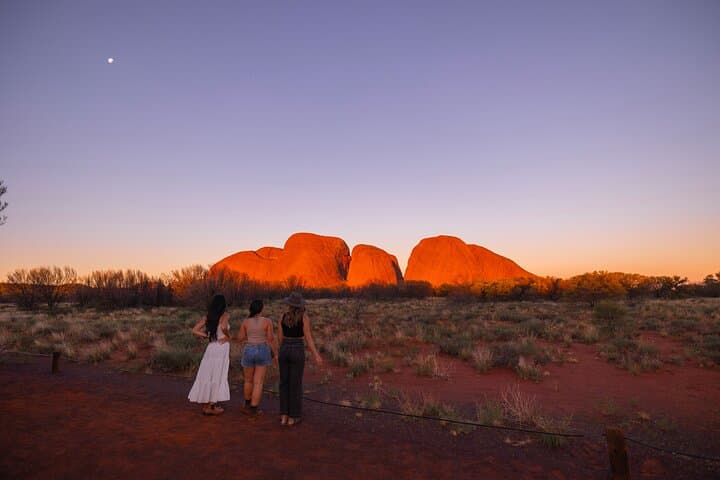 Uluru and Kata Tjuta 2-Day Hop-On Hop-Off Pass: Sunrise Views, Base Walks & Cultural Stops