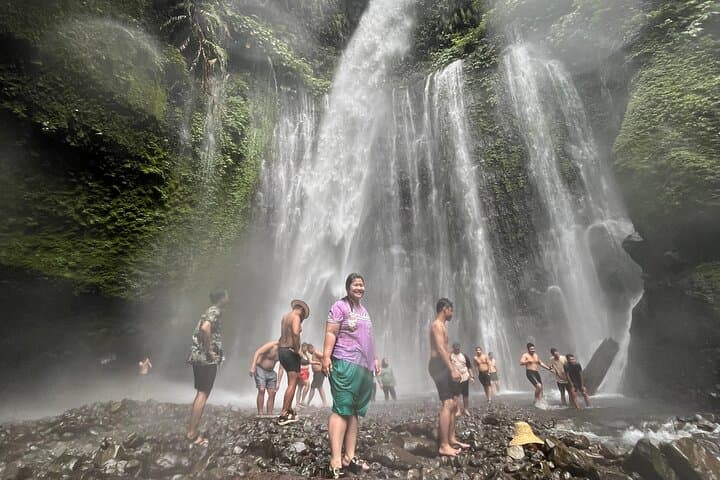 Lombok Waterfalls Private Trip: Sendang Gile & Tiu Kelep Day Hike photo 4