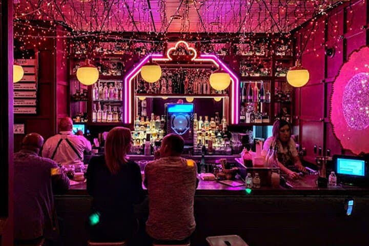 Bars Unknown: Las Vegas Strip Bar Crawl — Hidden Bars, Speakeasies & Drink Deals