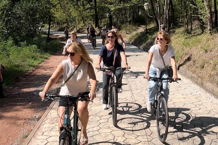 Self‑Guided Bike & E‑Bike Rental in Tirana — Old Bazaar to Grand Park photo 2
