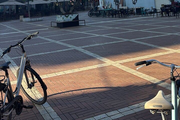 Self‑Guided Bike & E‑Bike Rental in Tirana — Old Bazaar to Grand Park photo 4