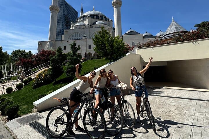 Self‑Guided Bike & E‑Bike Rental in Tirana — Old Bazaar to Grand Park
