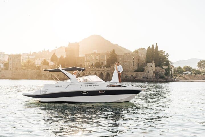 Private Boat Cruise in Golfe de la Napoule — Mandelieu to Théoule (3‑hr)