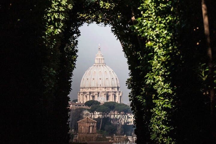 Rome Hidden Gems Golf Cart Tour — Quiet Corners, Aventine Views & Local Stories photo 2
