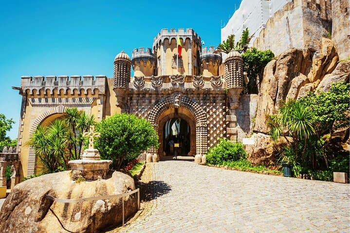 Sintra and Belém Day Tour from Lisbon: Pena Palace & Belém Highlights photo 2