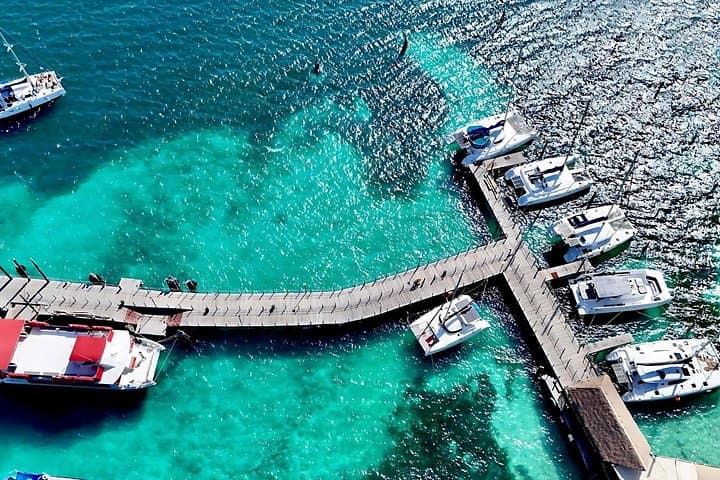 Private Catamaran to Isla Mujeres: Snorkel, Playa Norte & Open Bar from Cancún photo 2