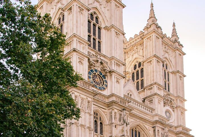 Westminster & Westminster Abbey: A Premium Blue Badge Walking Tour of London's Core photo 4