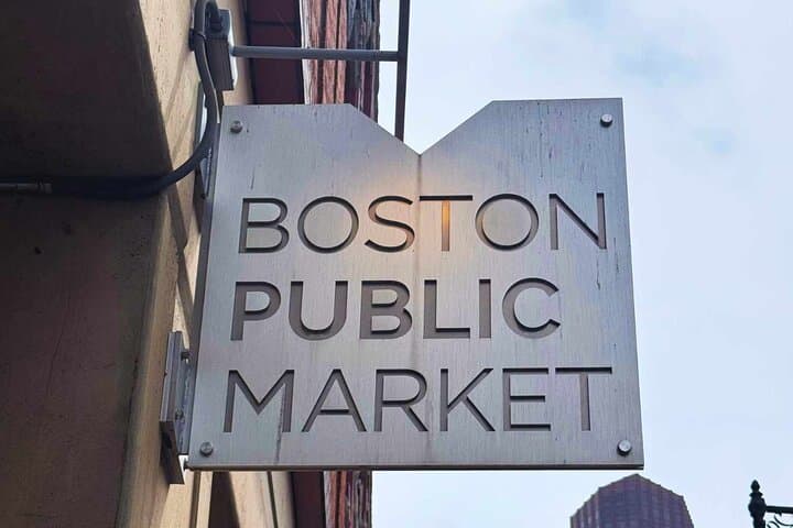 Boston Freedom Trail History & Food Walking Tour: Colonial Sites and Local Bites photo 5