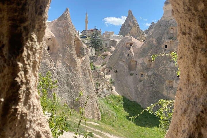 Private Cappadocia Red Tour and Underground City: Luxury One-Day Itinerary