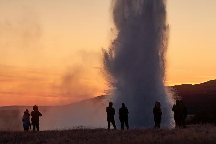 Golden Circle Small-Group Tour: Þingvellir, Geysir & Gullfoss Highlights photo 2