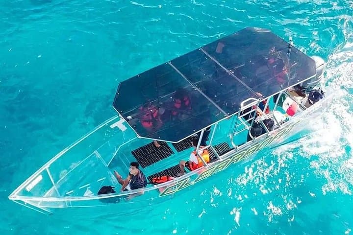 Clear-Hull Boat Tour of Nichupté Lagoon & Cancun Reefs