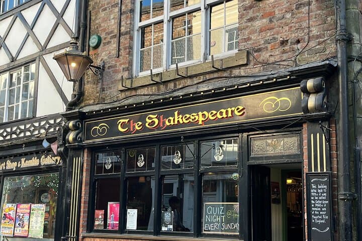 Durham Pub & History Walking Tour: Cask Ale, Cathedrals & Bridges photo 6
