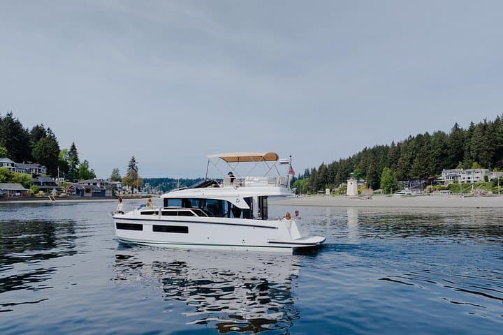 Gig Harbor Private Boat Tour: Tacoma Narrows & Pt. Defiance 2‑Hour Cruise photo 1