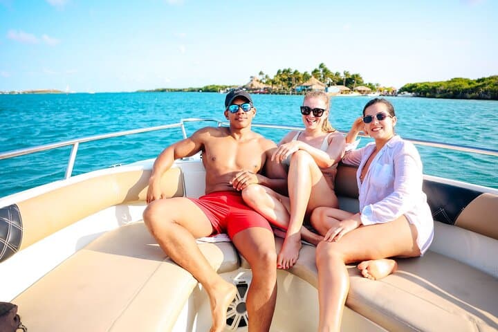 Private Aruba Boat Charter: Snorkel, Swim and Sunset Cruise photo 5