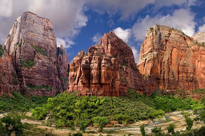 Drive-and-Listen: Zion and Bryce Canyon Self-Guided Audio Tour photo 4