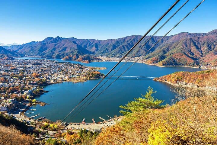 Mt. Fuji Panoramic Ropeway, Oshino Hakkai & Kawaguchiko Day Tour from Tokyo