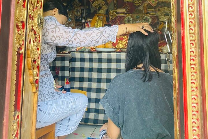 Soul Healing with a Traditional Balinese Healer in Ubud photo 5